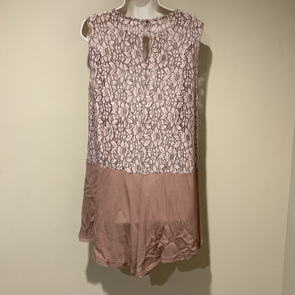 UMGEE top - Picture 6 of 12